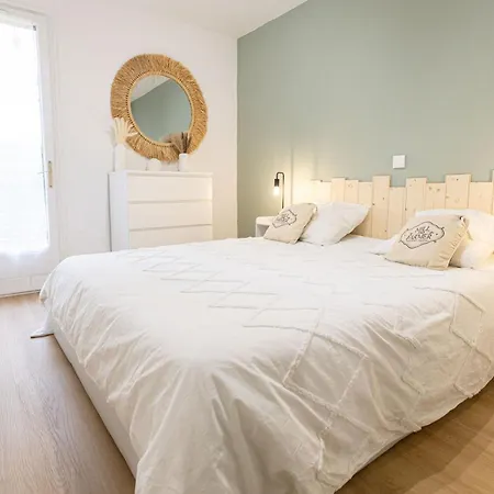 Lägenhet T2 A Rousse Proche Et Centre LʼÎle-Rousse