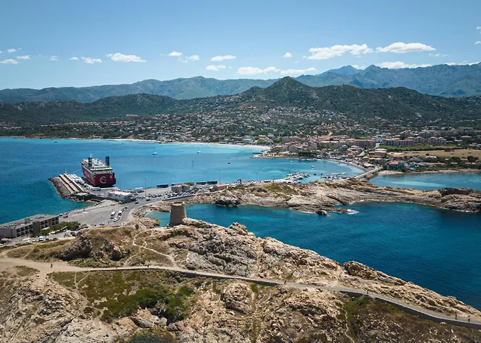 T2 A Rousse Proche Et Centre * LʼÎle-Rousse